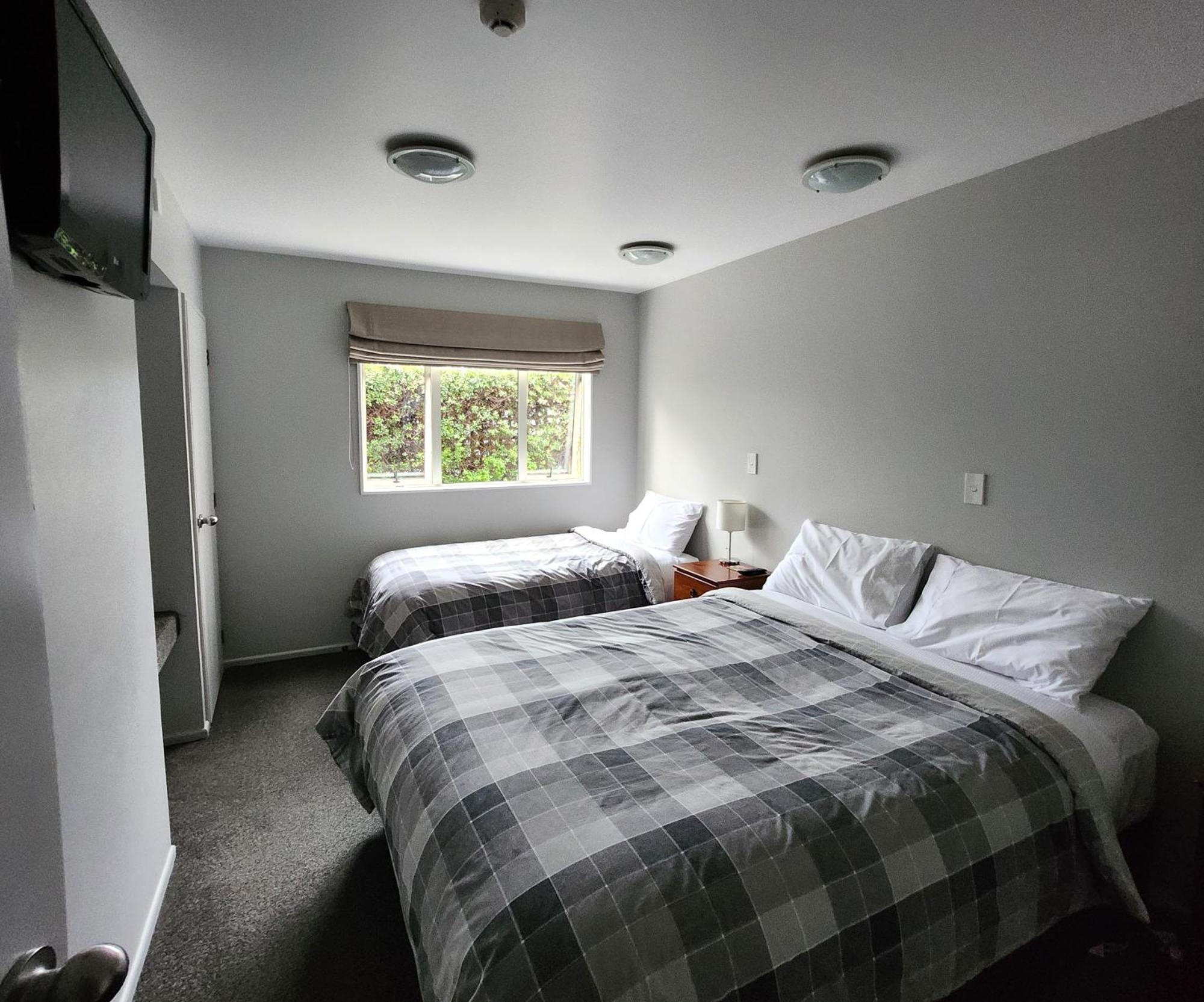 Lugano Motor Motel 4*