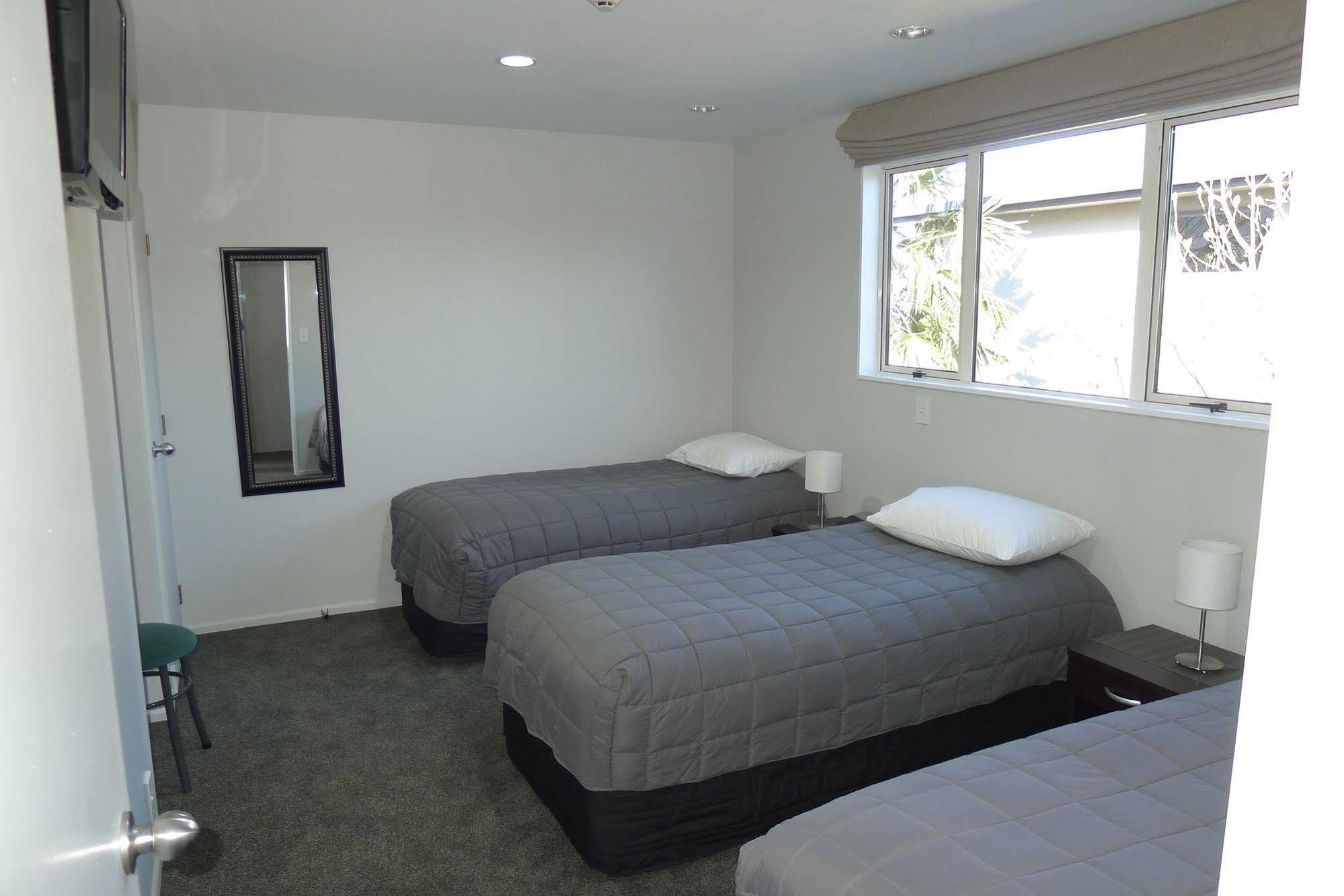 Lugano Motor Motel 4*